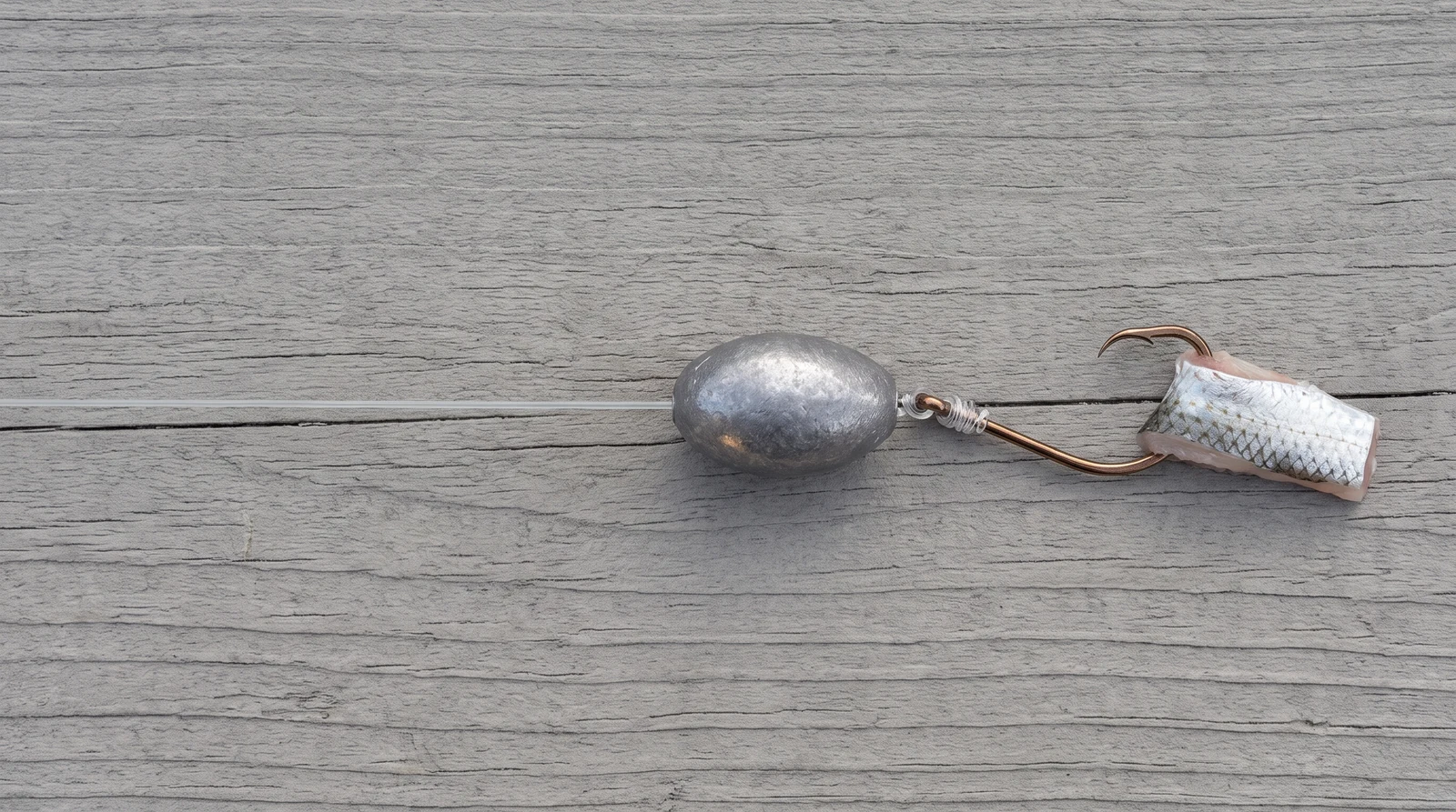 Knocker Rig arranged on a dock for identification
